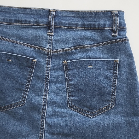 ⭐️3/ $30⭐️ Wax Jean Los Angeles California Blue Denim Jean Mini Skirt Size S - Picture 9 of 15